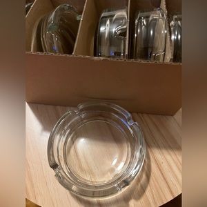 Clear glass ashtray - set of 6